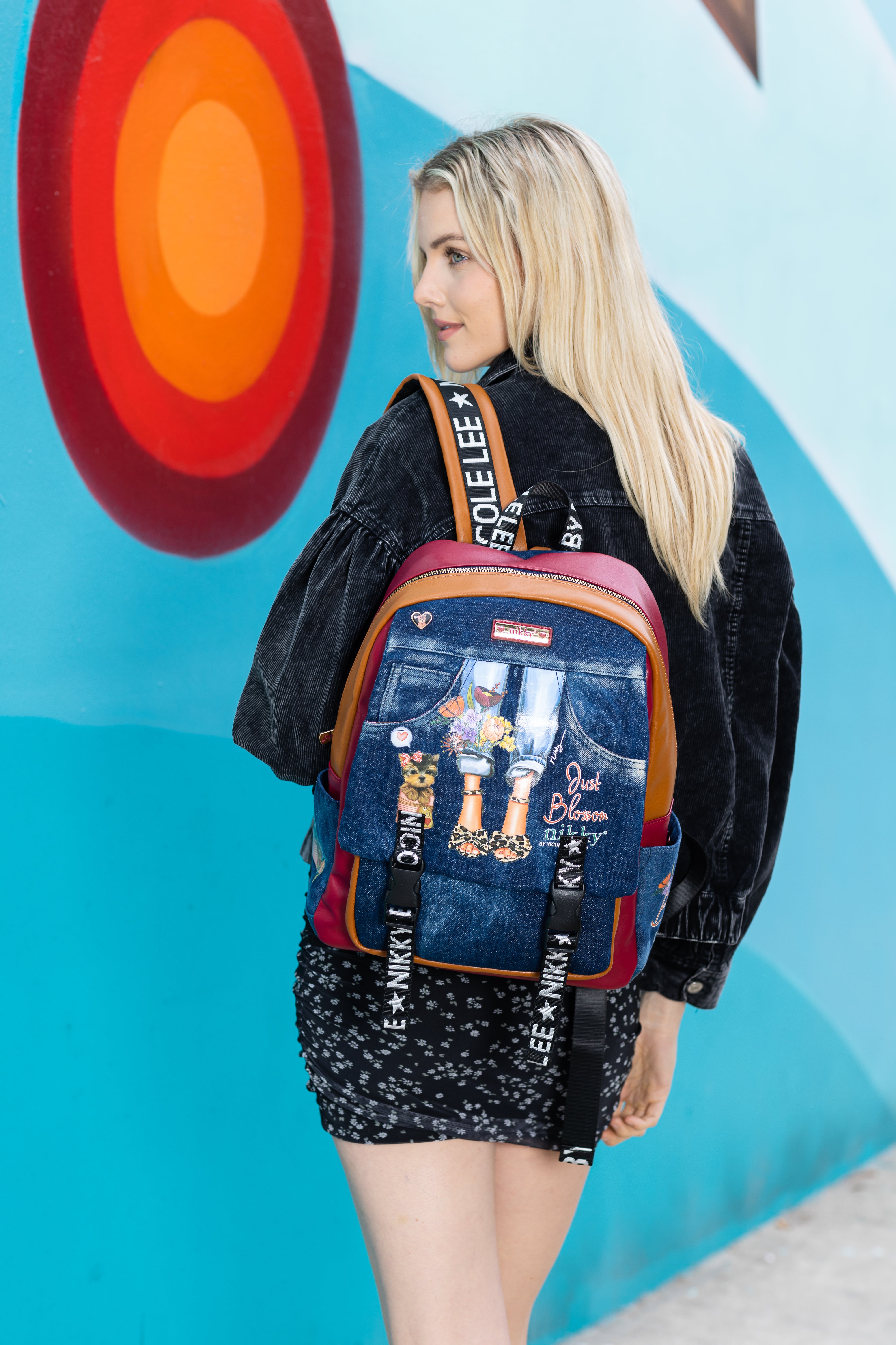 MOCHILA GRANDE COM ABA <tc>Jean</tc>