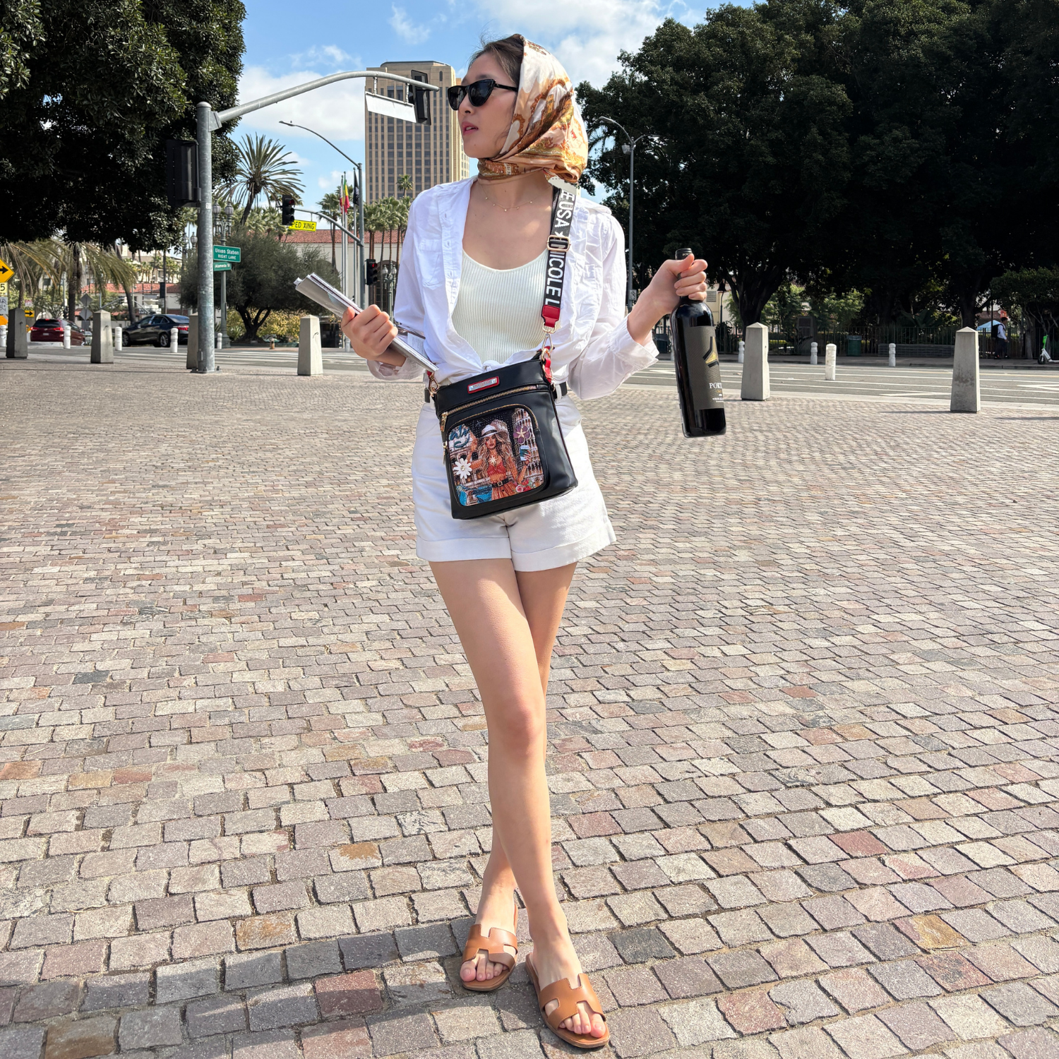 BORSA A TRACOLLA CON CERNIERA (<tc>MARTHA TRAVELS ITALY</tc>)