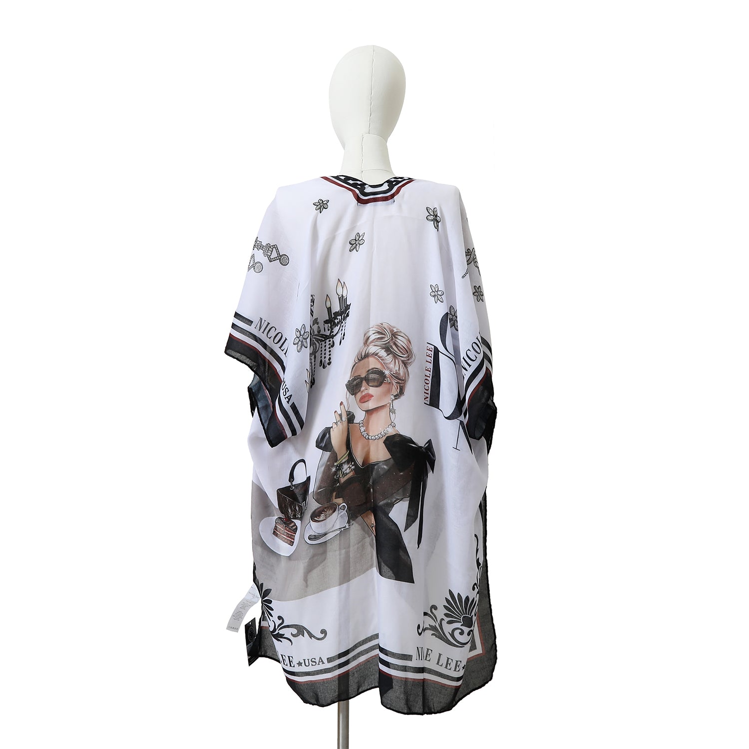 KIMONO-<tc>Lady in black</tc>