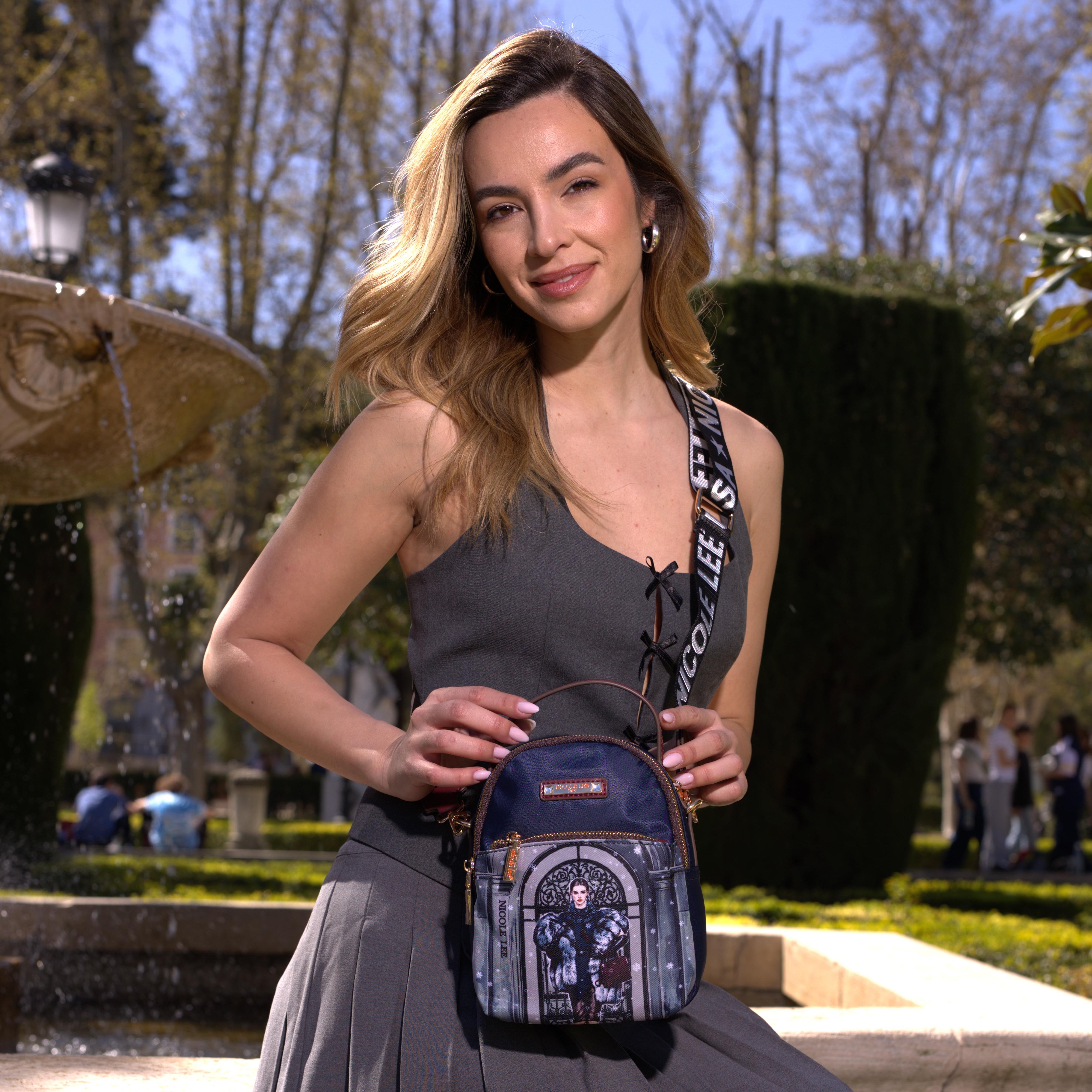 COMPACT SHOULDER BAG (<tc>MODA SNOWFLAKE</tc>)