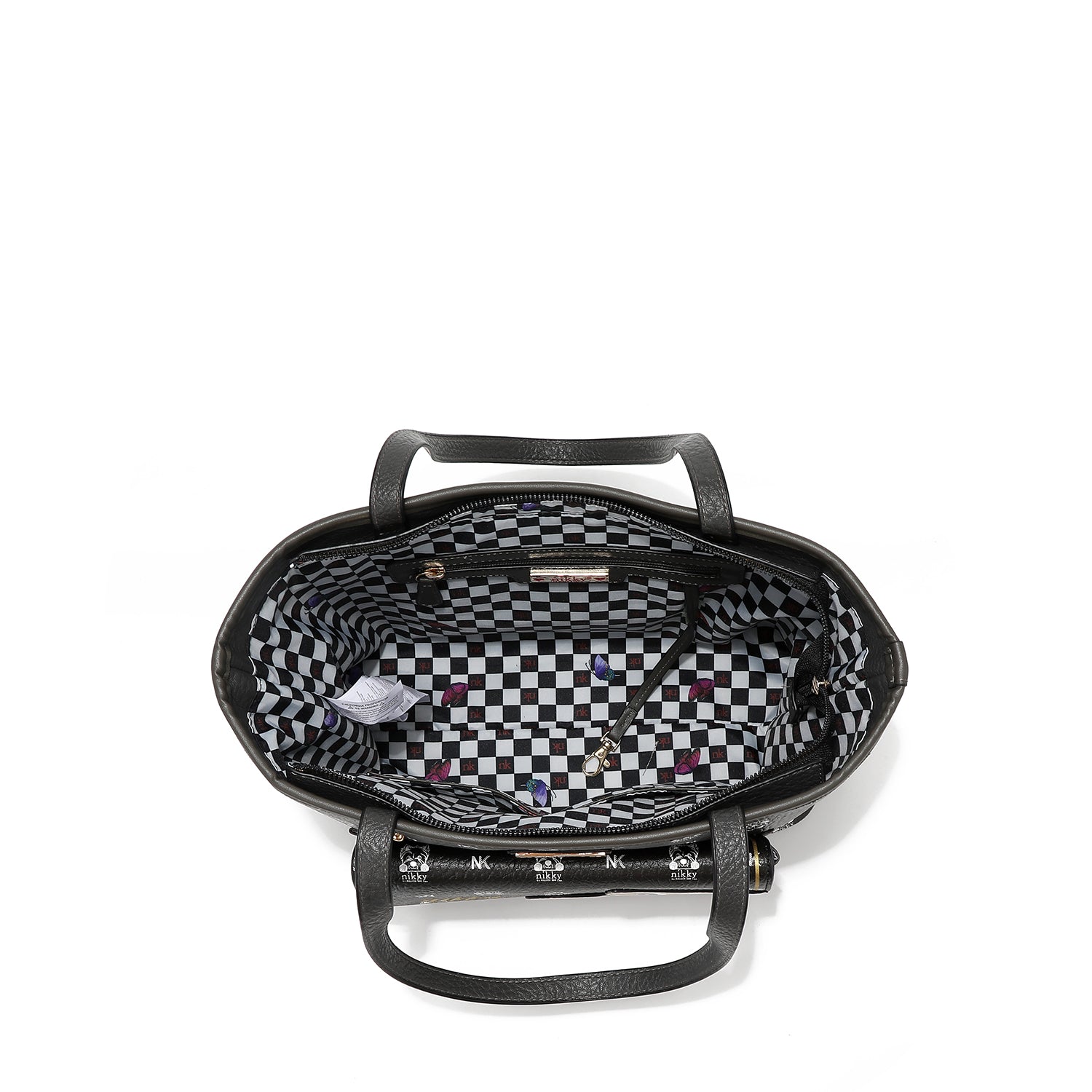 TOTE (<tc><tc><tc>Nikky</tc></tc> FINDS MEOW</tc>) SCHWARZ