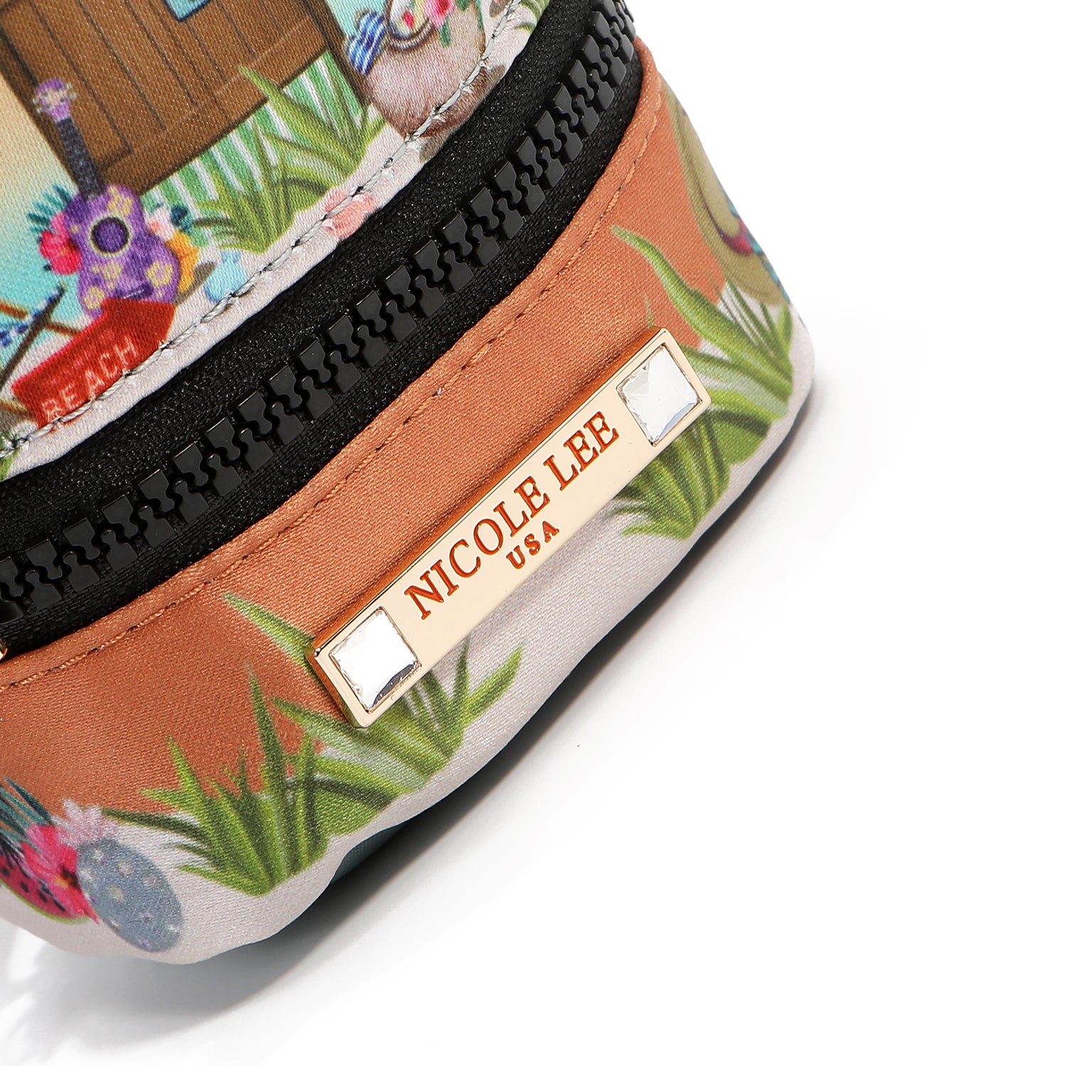 MINI BACKPACK WALLET (<tc>SUN & SAND</tc>)