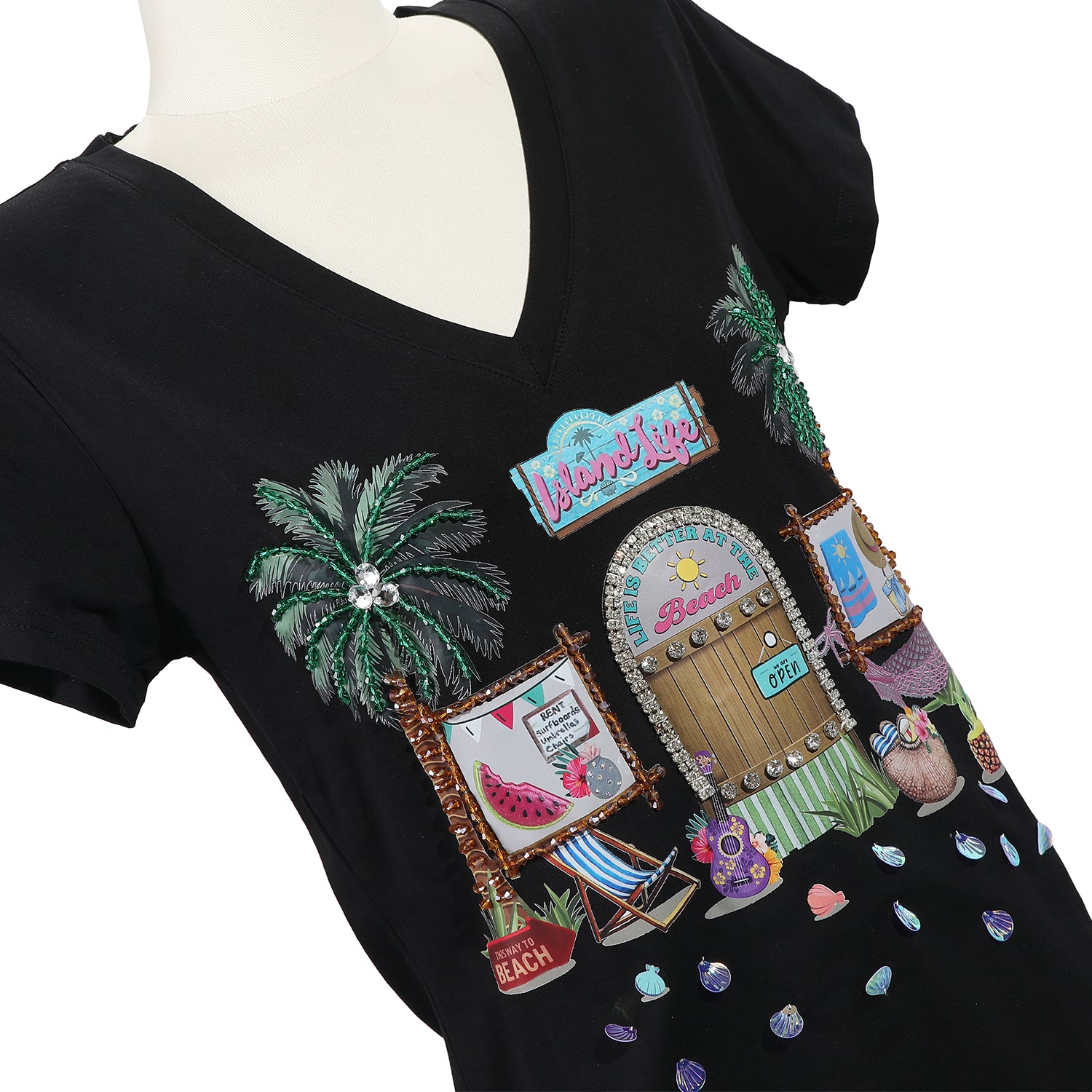 T-SHIRT ALLA MODA CON SCOLLO A V (<tc>SUN & SAND</tc>)