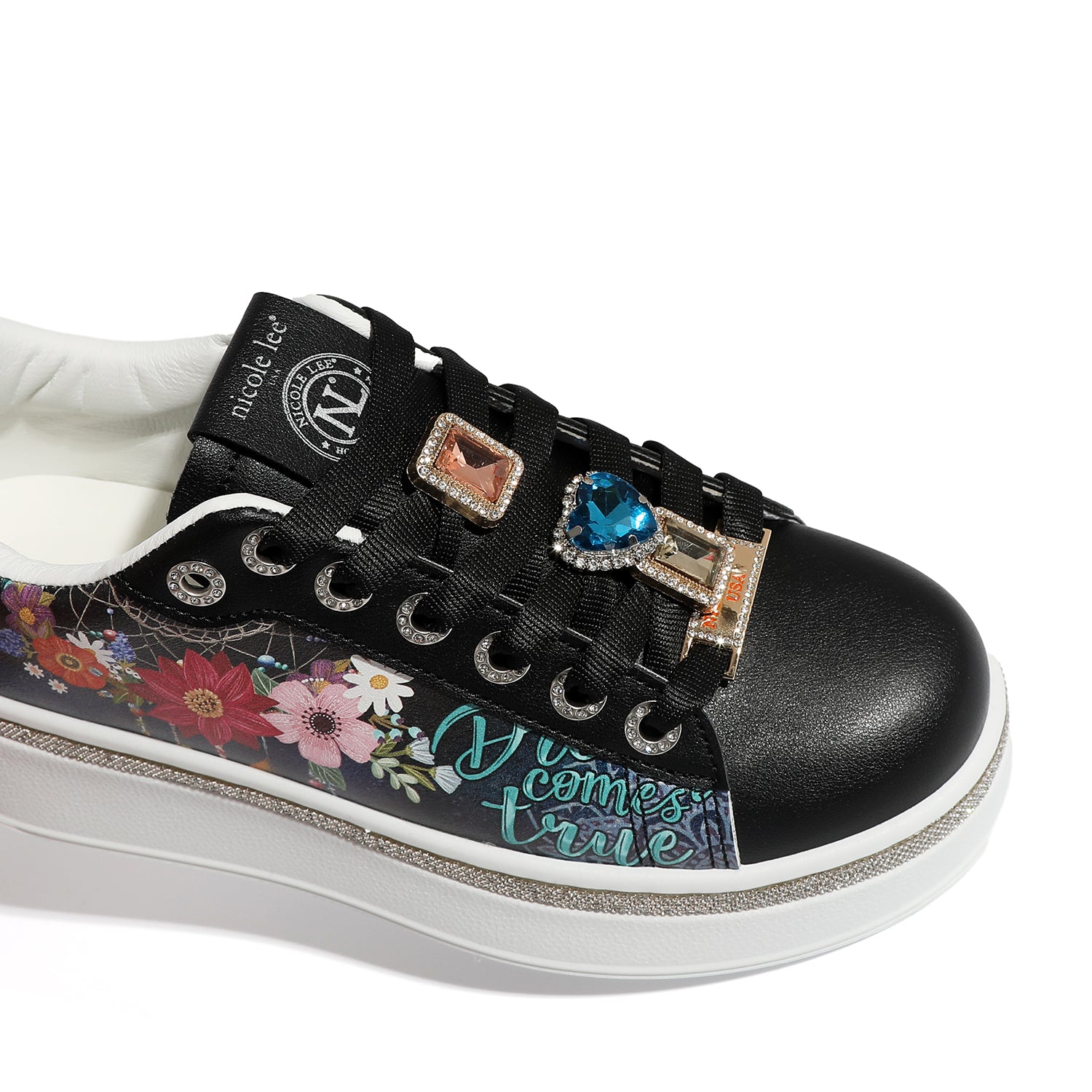 SNEAKERS ALLA MODA CON STRASS (<tc>DREAM COMES TRUE</tc>)