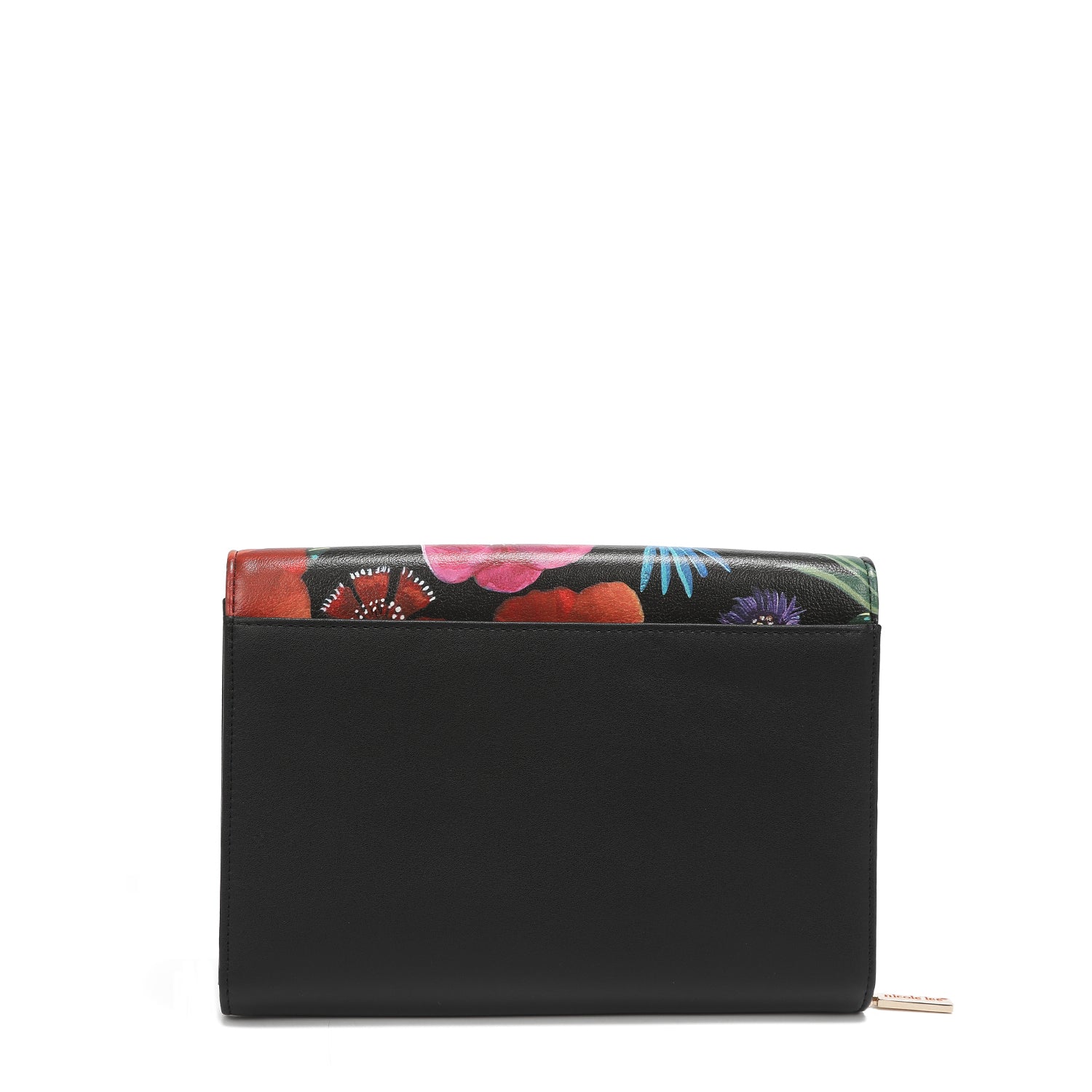 Aubri Bandolera Wall