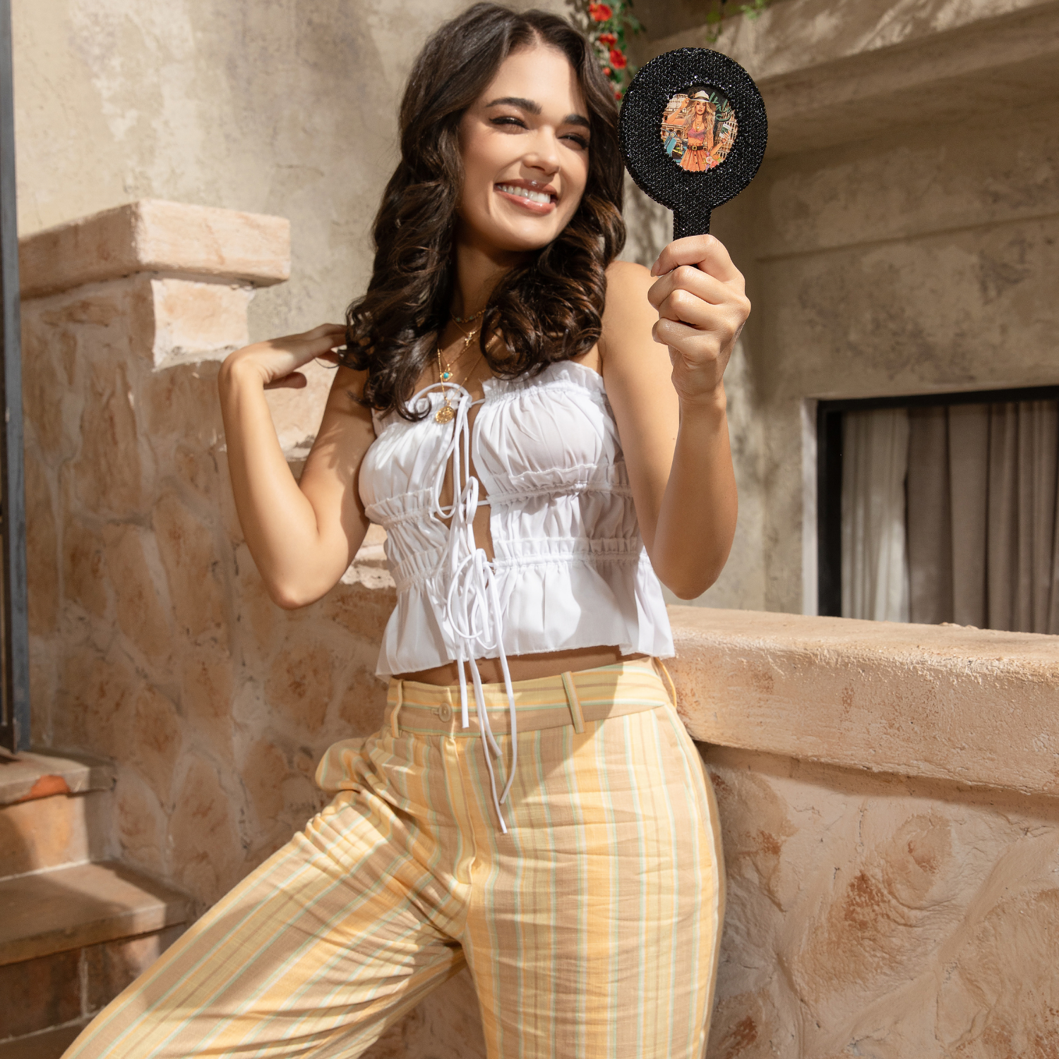 Round Hand mirror (Nail Polish)