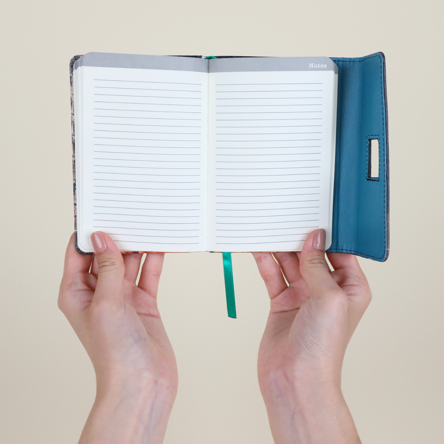 PLANIFICATEUR MENSUEL AVEC STYLO (<tc>MARTHA TRAVELS ITALY</tc>)