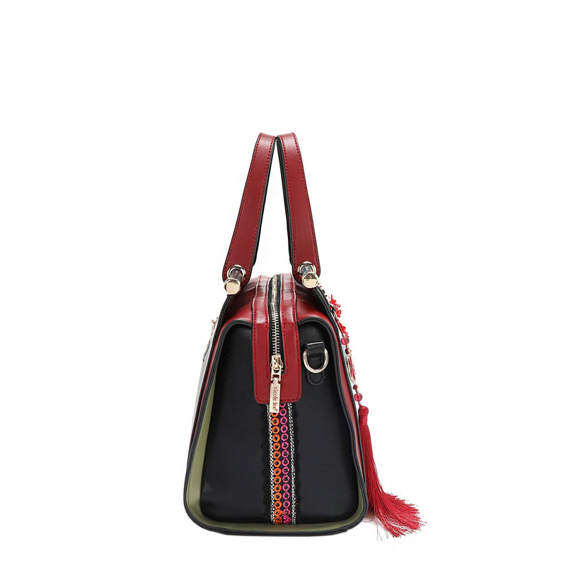 SATCHEL (<tc>AKIKO LA BELLEZA</tc> )