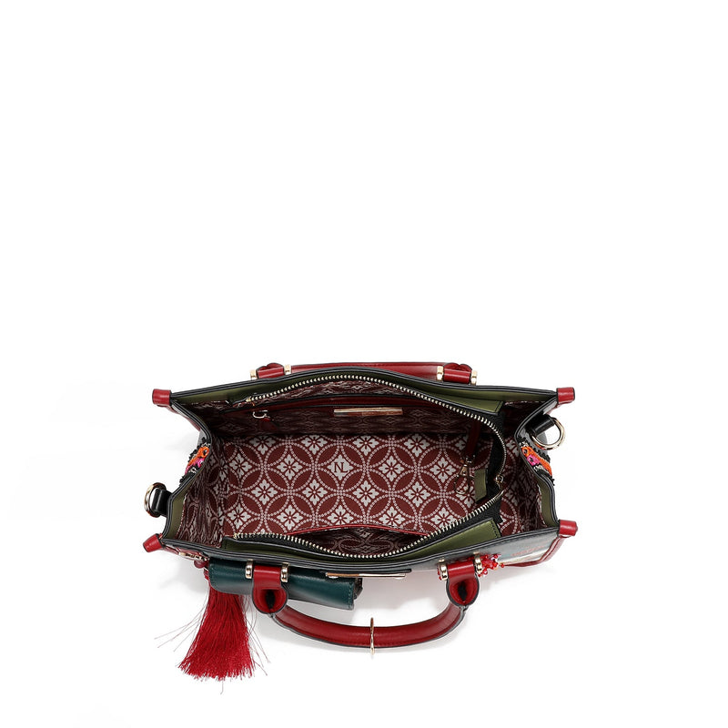 HANDTASCHE (<tc>AKIKO LA BELLEZA</tc> )