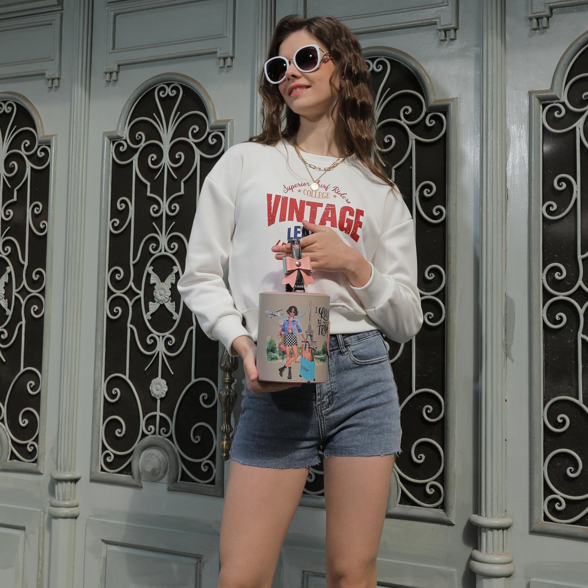 MEHRFACHE ZYLINDRISCHE SCHMUCKBOX (<tc>I LIVE TO TRAVEL</tc>)