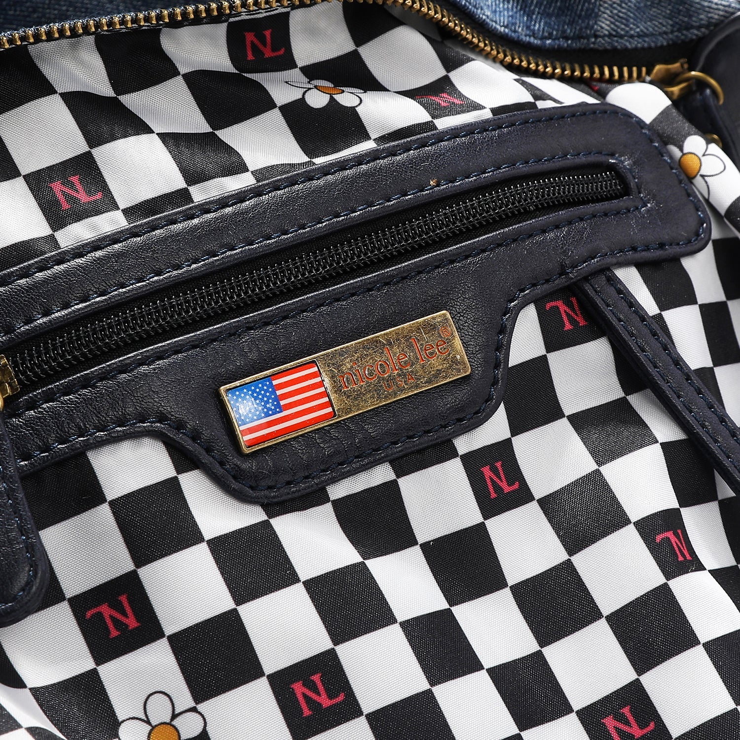 WASHED DENIM BAG WITH STUDS (<tc><tc>Hollywood Drive</tc></tc>)