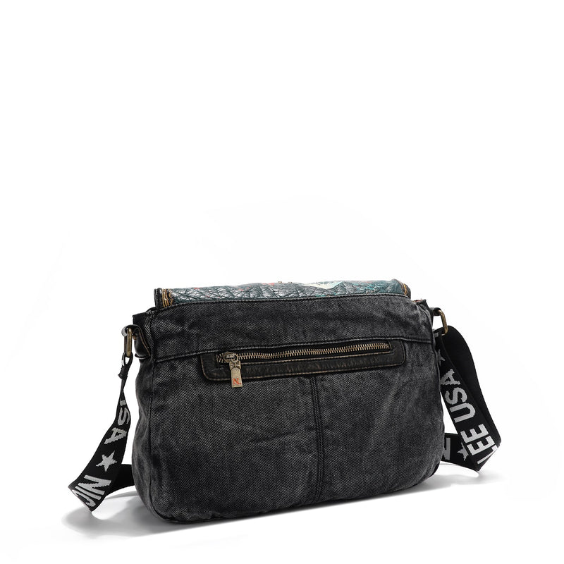 BORSA CON PATTA IN DENIM (<tc>AKIKO LA BELLEZA</tc> )