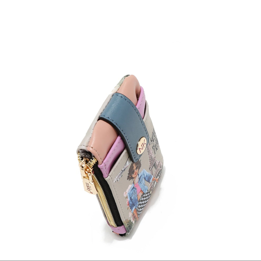 MINI CARD HOLDER WITH CLOSURE (<tc>I LIVE TO TRAVEL</tc>)