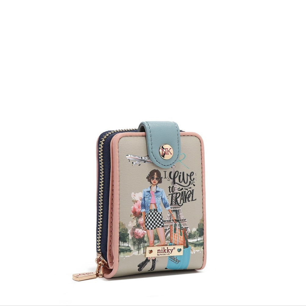 CARTEIRA COMPACTA DOBRÁVEL (<tc>I LIVE TO TRAVEL</tc>)