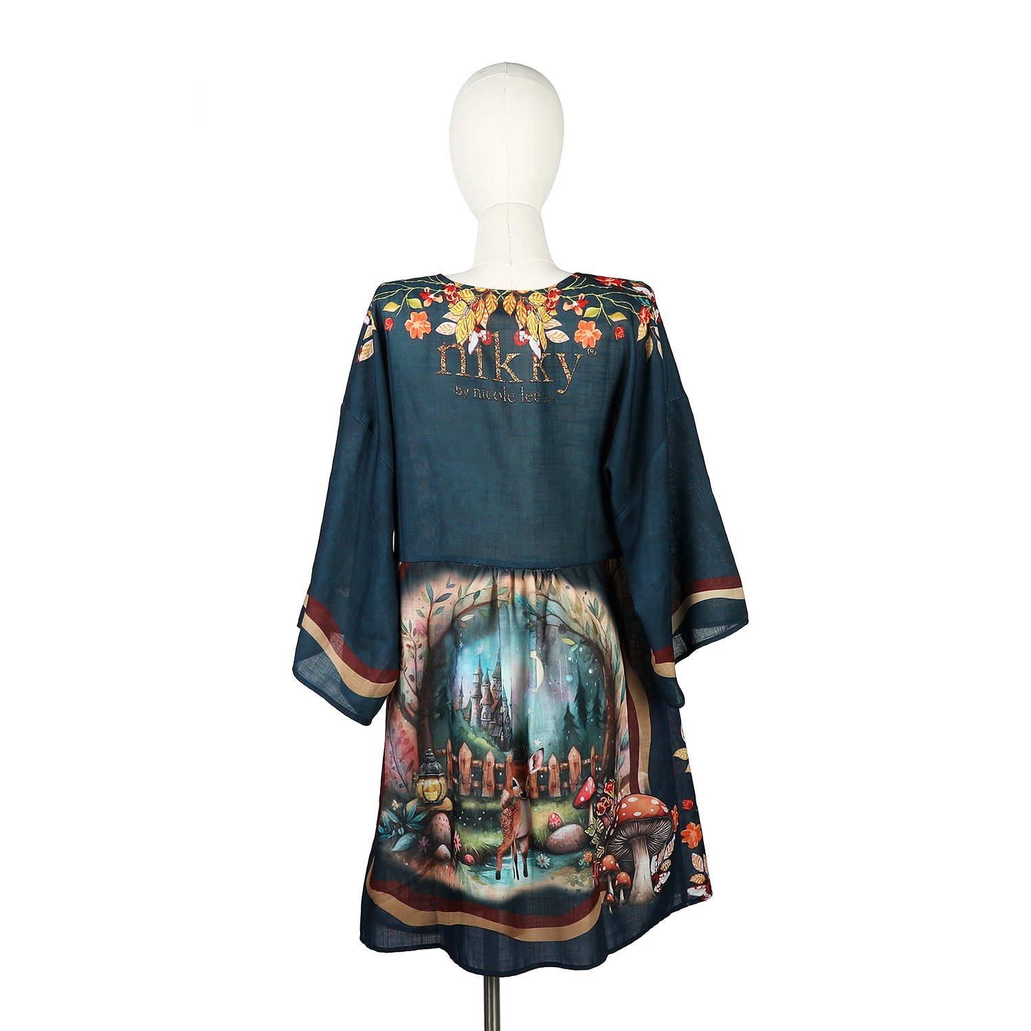 MAGLIETTA (<tc>FAIRY TALE</tc>)