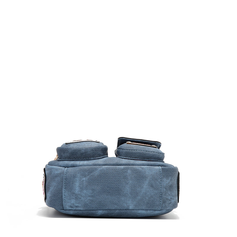 SAC BANDOULIÈRE AVEC PLUSIEURS PATCHS (BLEU)