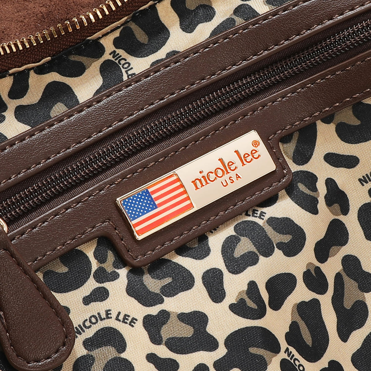 BOLSO DOMO CON TACHUELAS (BROWN)