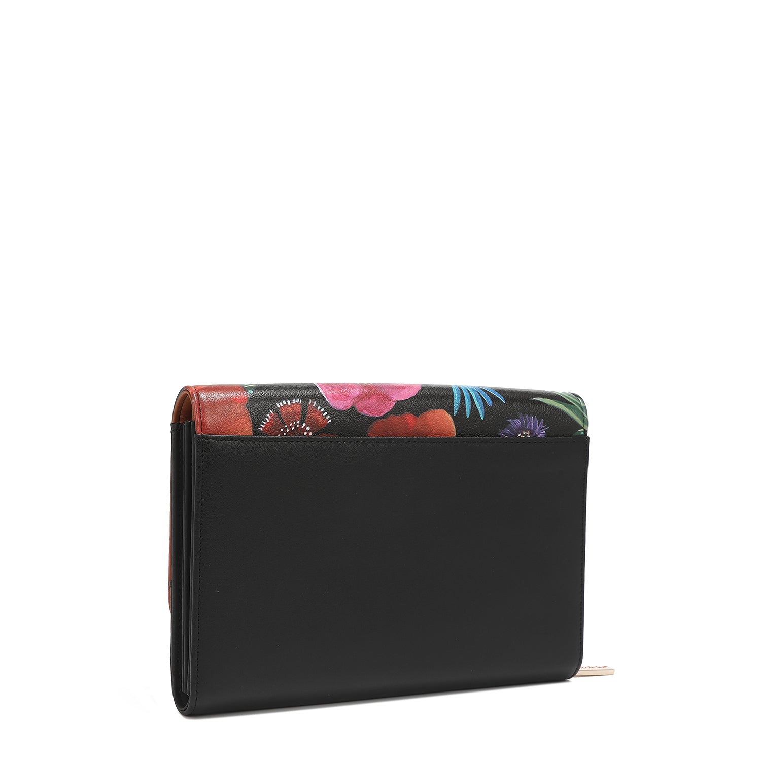 Aubri Bandolera Wall